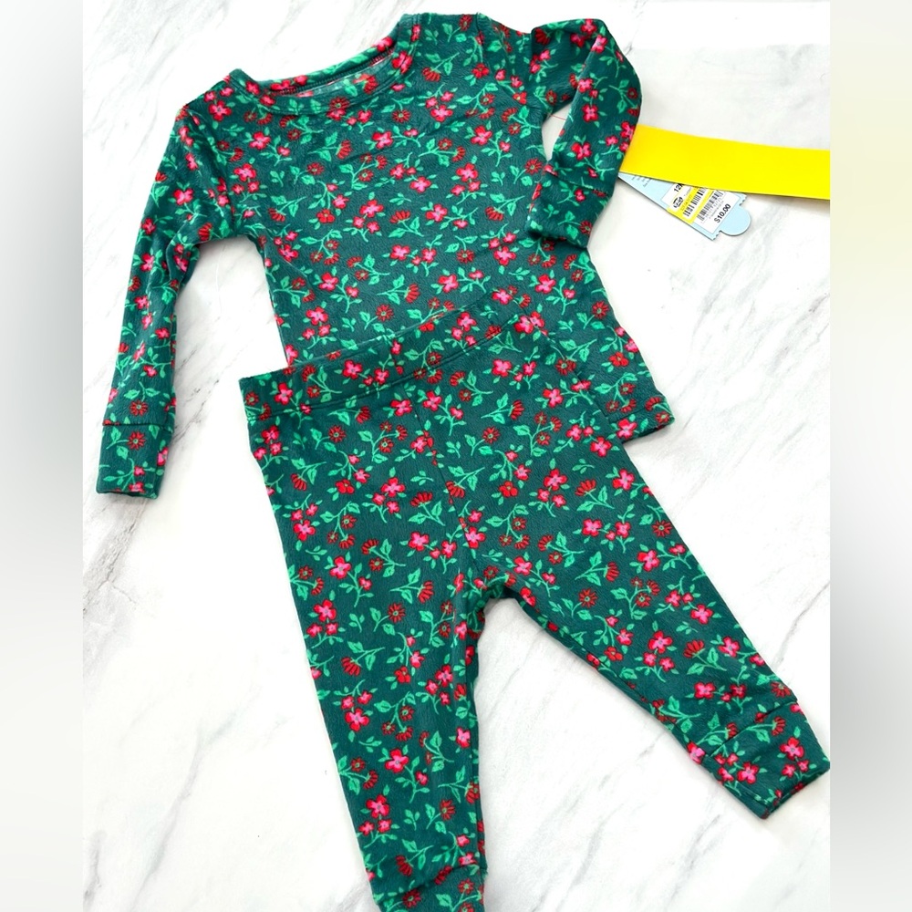 NWT Floral Green Kids Pajamas